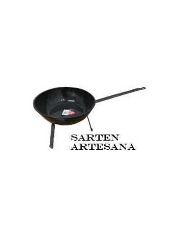 SARTEN ESMALT.HONDA C/MANGO Y PATAS 28 CM.
